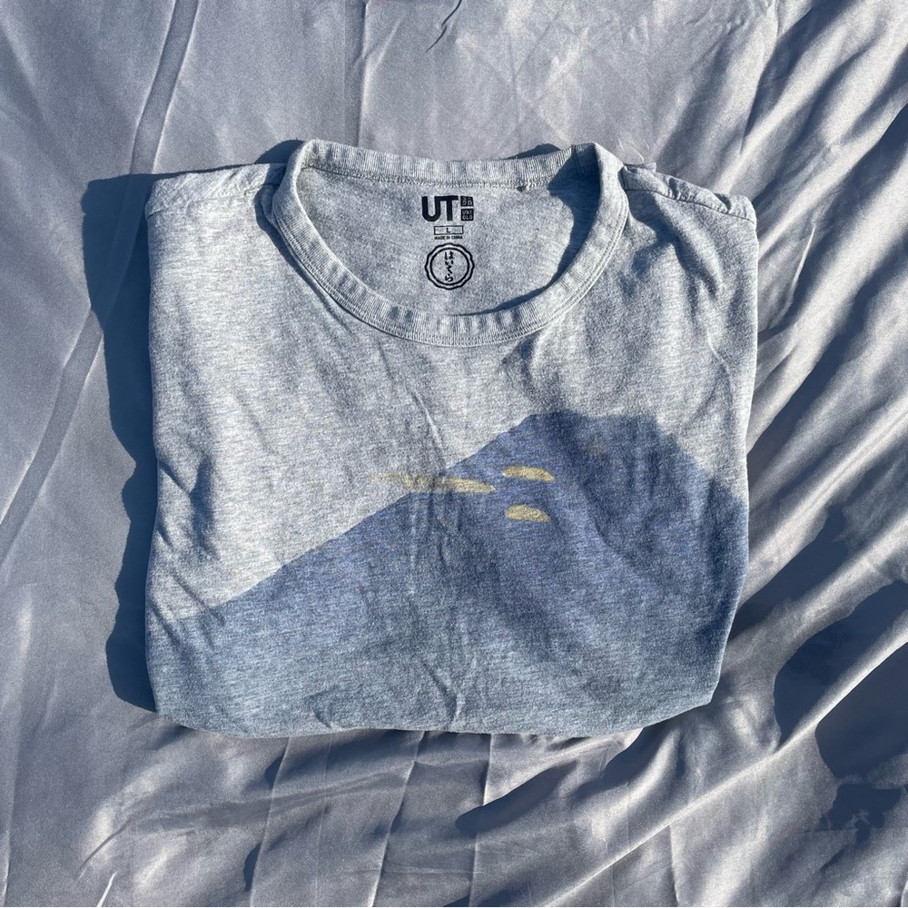 Gray Uniqlo Scenic Shirt